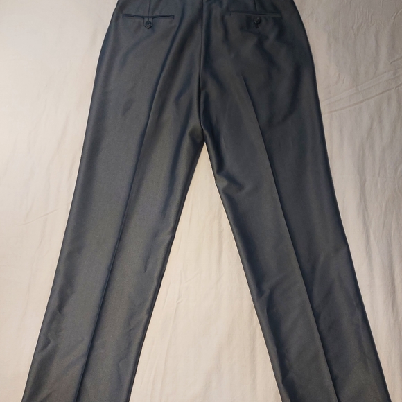 Haggar 2-Piece Suit - Picture 8 of 9